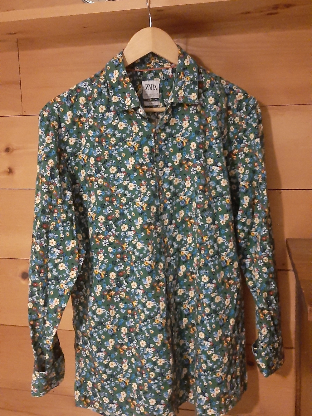 Zara Green Floral Print Casual Button-Down Shirt